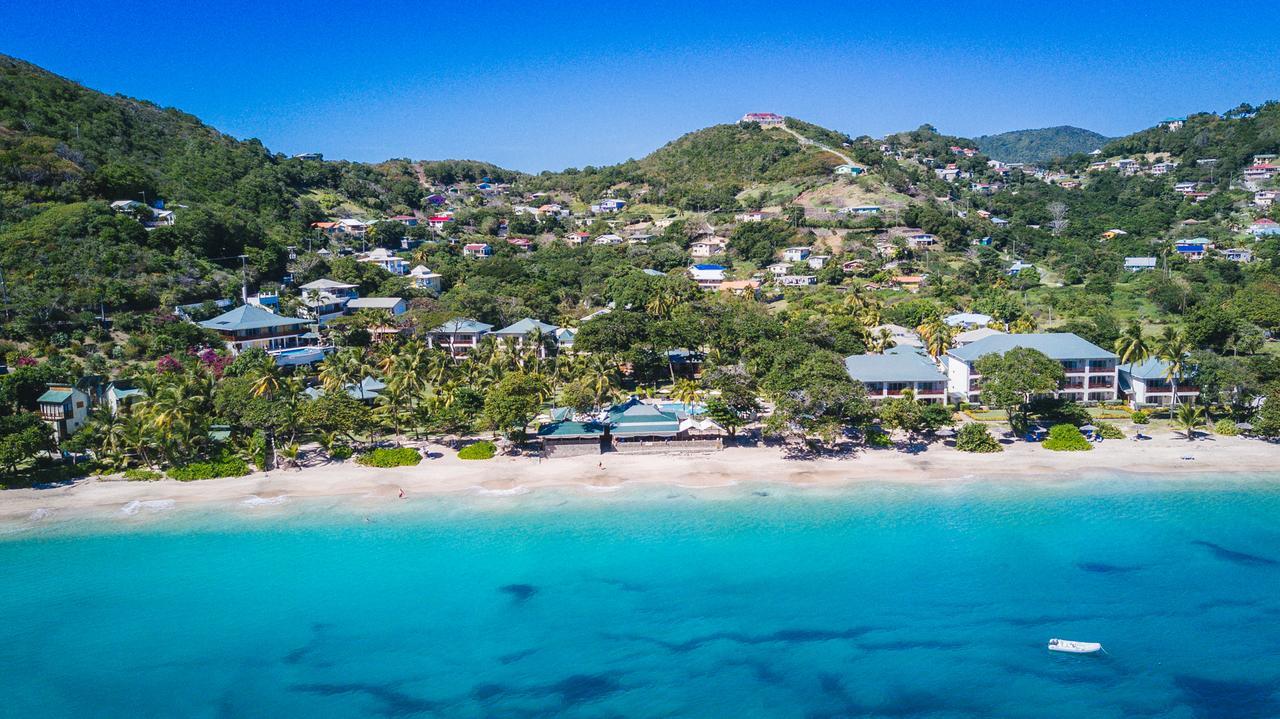 Bequia Beach Hotel - Luxury Boutique Resort Friendship Esterno foto