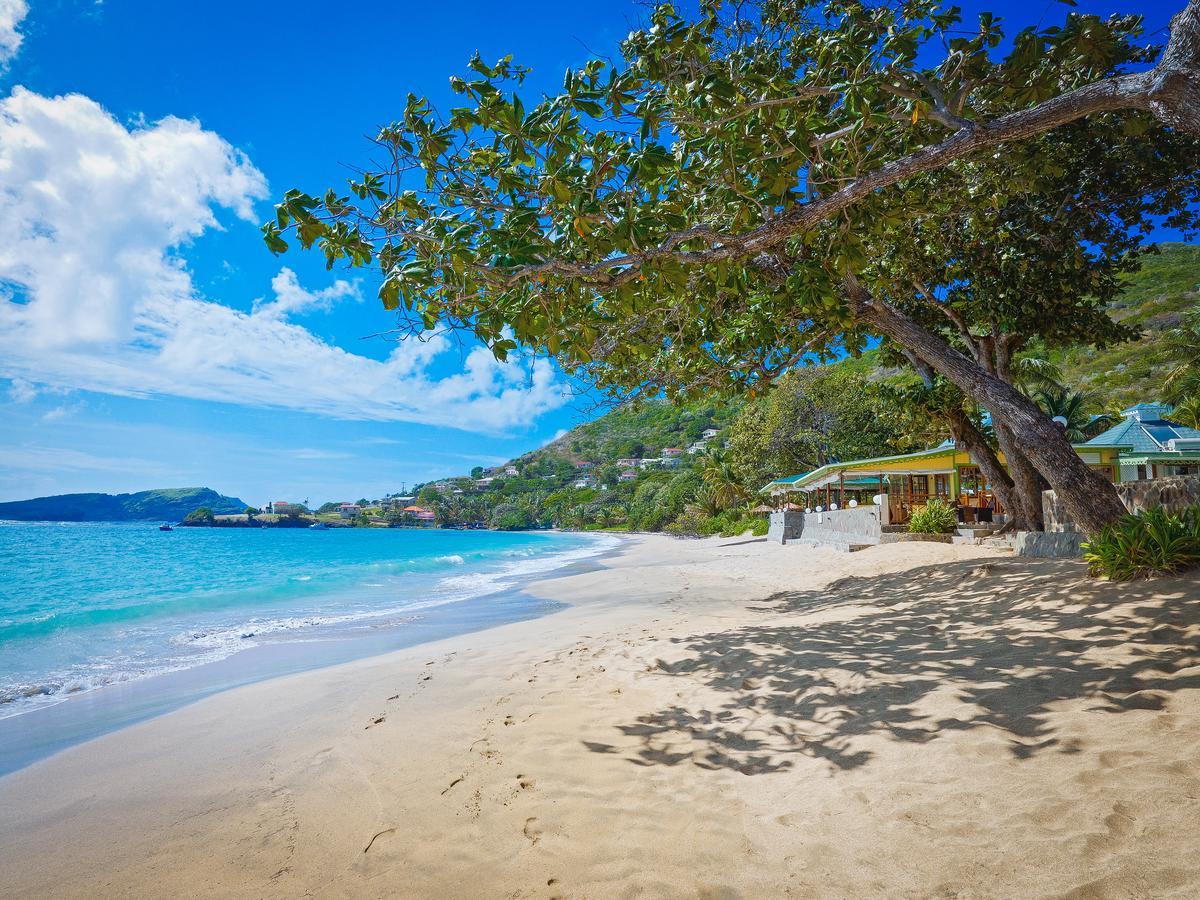 Bequia Beach Hotel - Luxury Boutique Resort Friendship Esterno foto