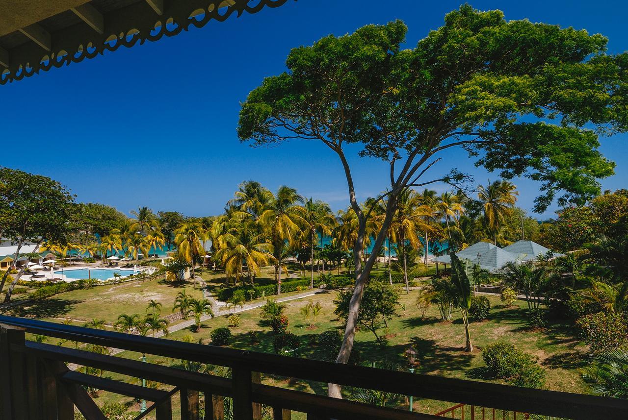 Bequia Beach Hotel - Luxury Boutique Resort Friendship Esterno foto